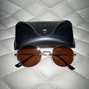 Round metal frame glasses